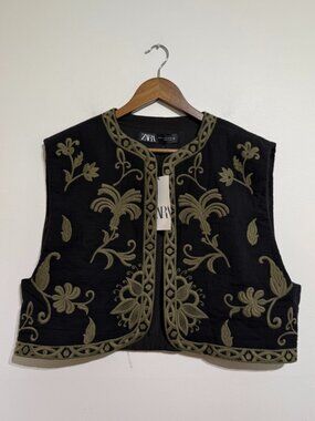 Zara Cropped Embroidered Vist, XL